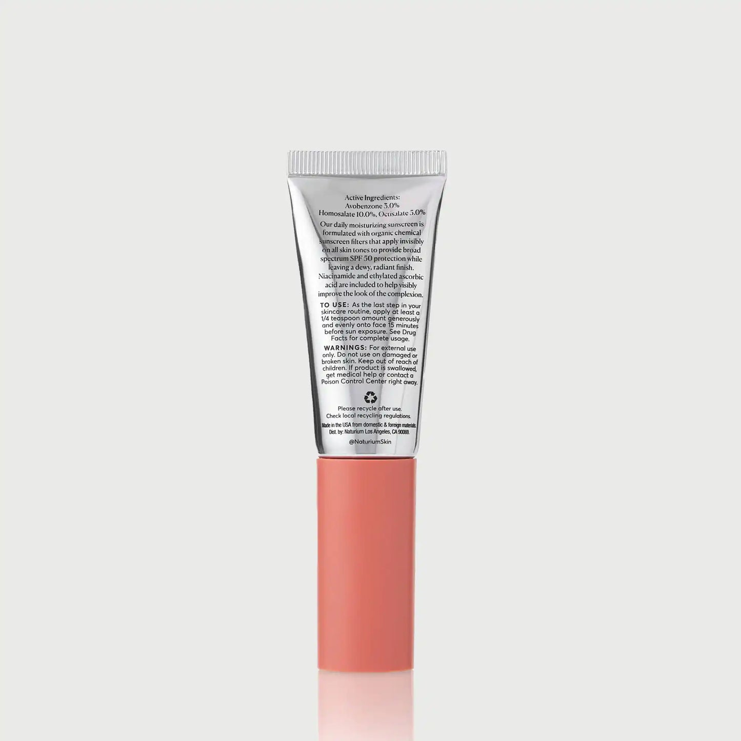 dew-glow-moisturizer-spf-50-travel-size-c0 NATR-10157_Dew-Glow-Moisturizer-SPF-50-Mini_back_capon_bonebkgd_d7cb9bbb-e294-42e2-8d5a-28c73c09b5b5.webp
