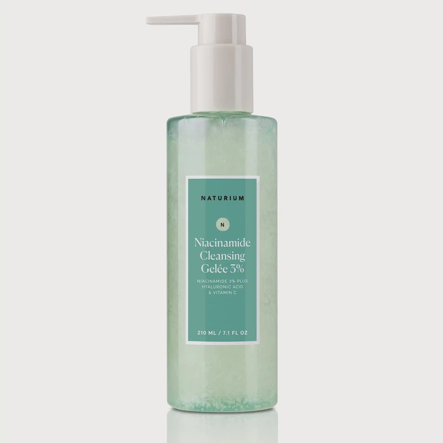 niacinamide-cleansing-gelee-3-s5 NATRM_Ecomm_Niacinamide-Cleansing-Gelee_Front.webp