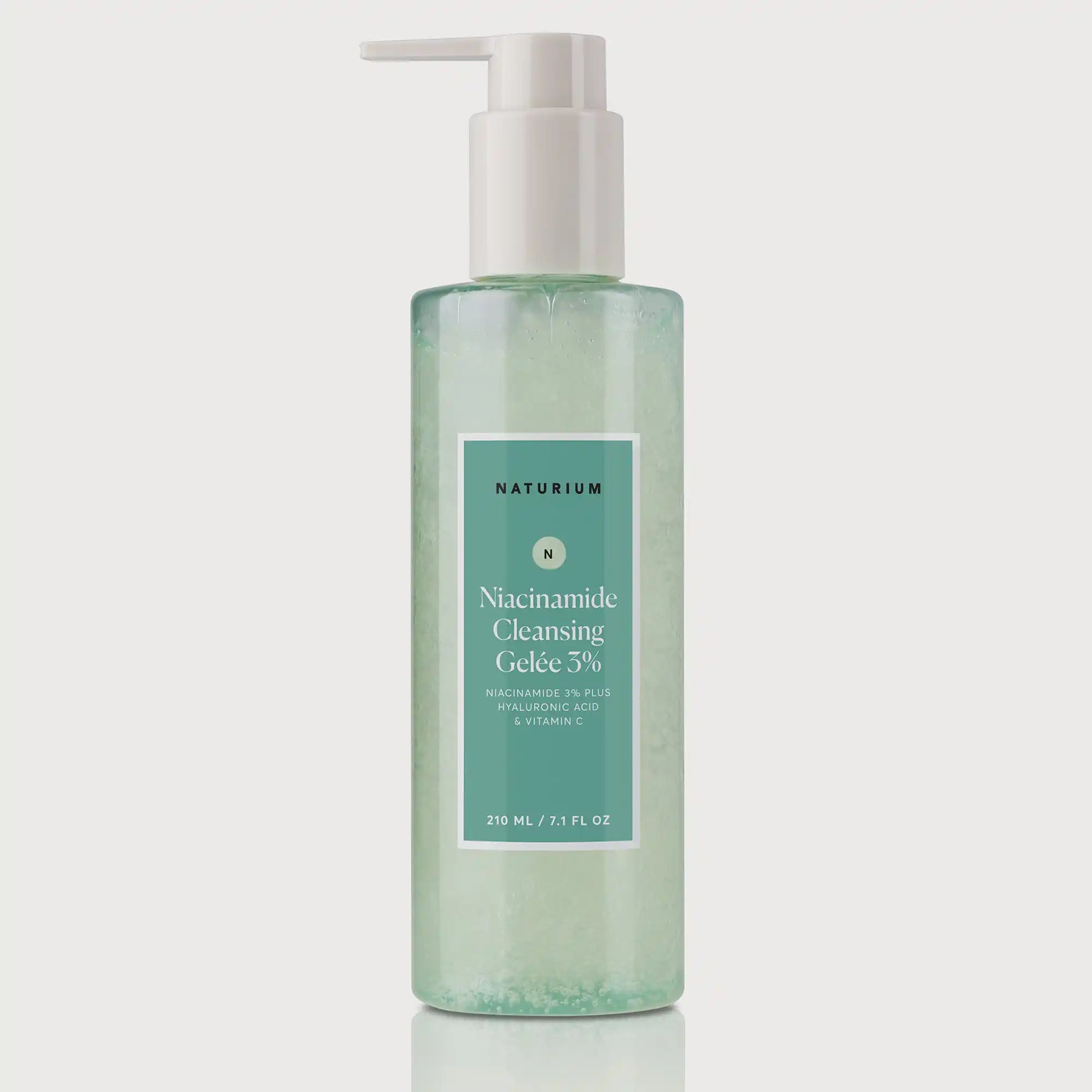 niacinamide-cleansing-gelee-3-s5 NATRM_Ecomm_Niacinamide-Cleansing-Gelee_Front.webp