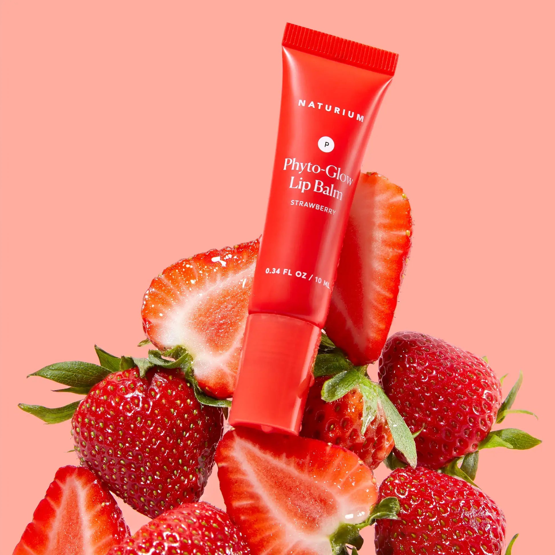 phyto-glow-lip-balm-strawberry-c4 phytoglow_0321-crop.webp